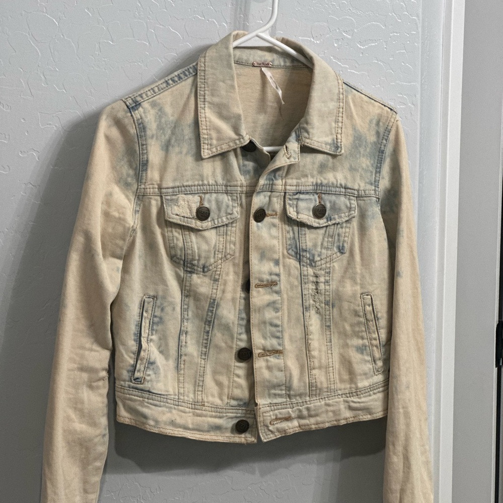 Free People Blue and Cream Jean Jacket Cropped Denim